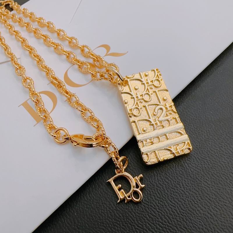Dior Necklace 04lyr231 (3)